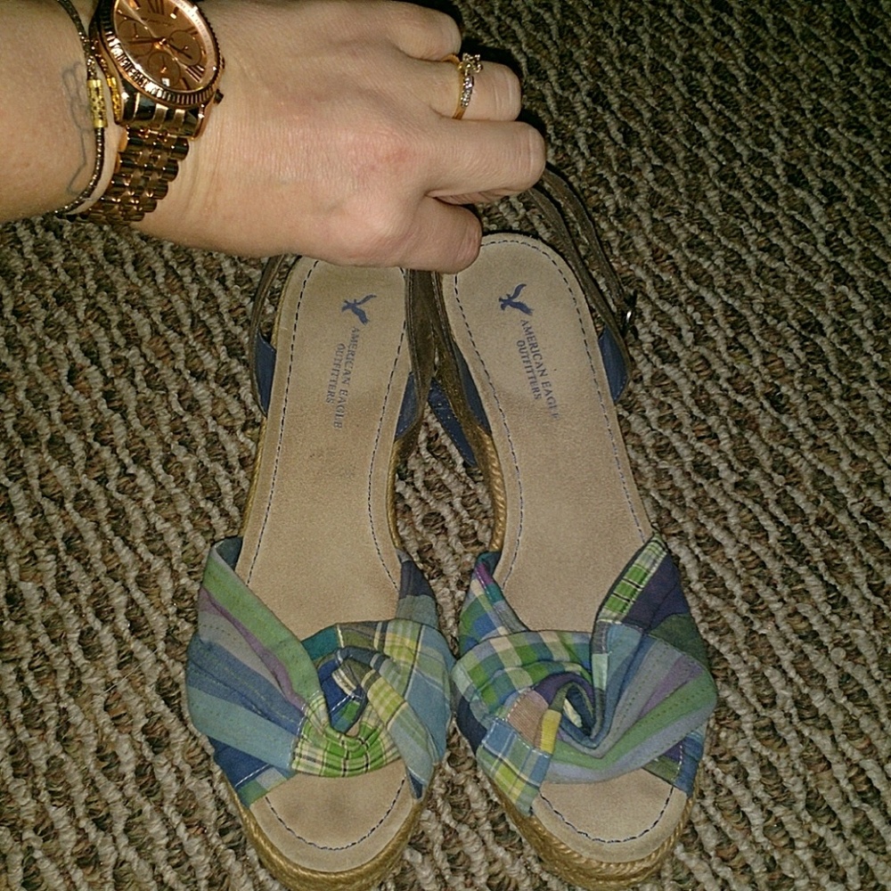 American Eagle wedges